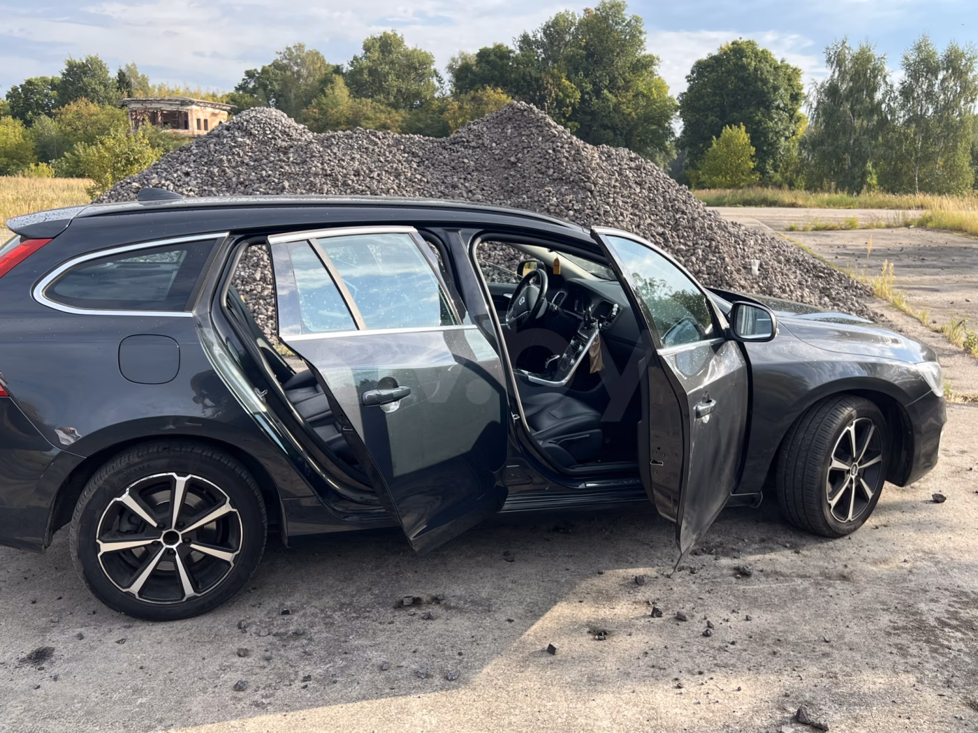 Volvo V60 фото 3