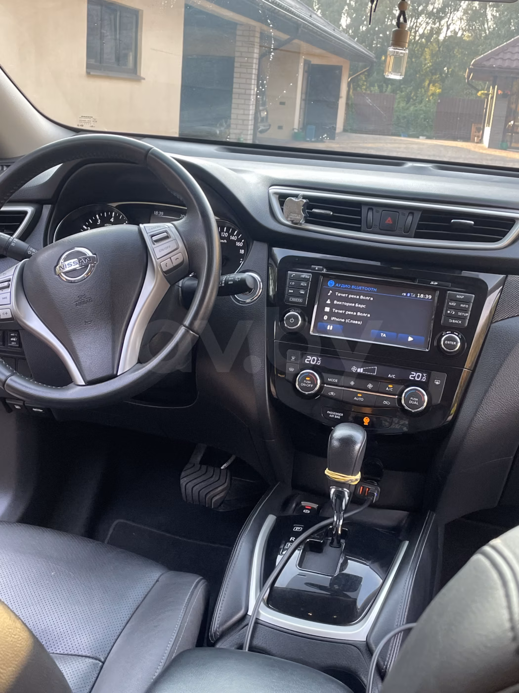 Nissan X-Trail фото 8