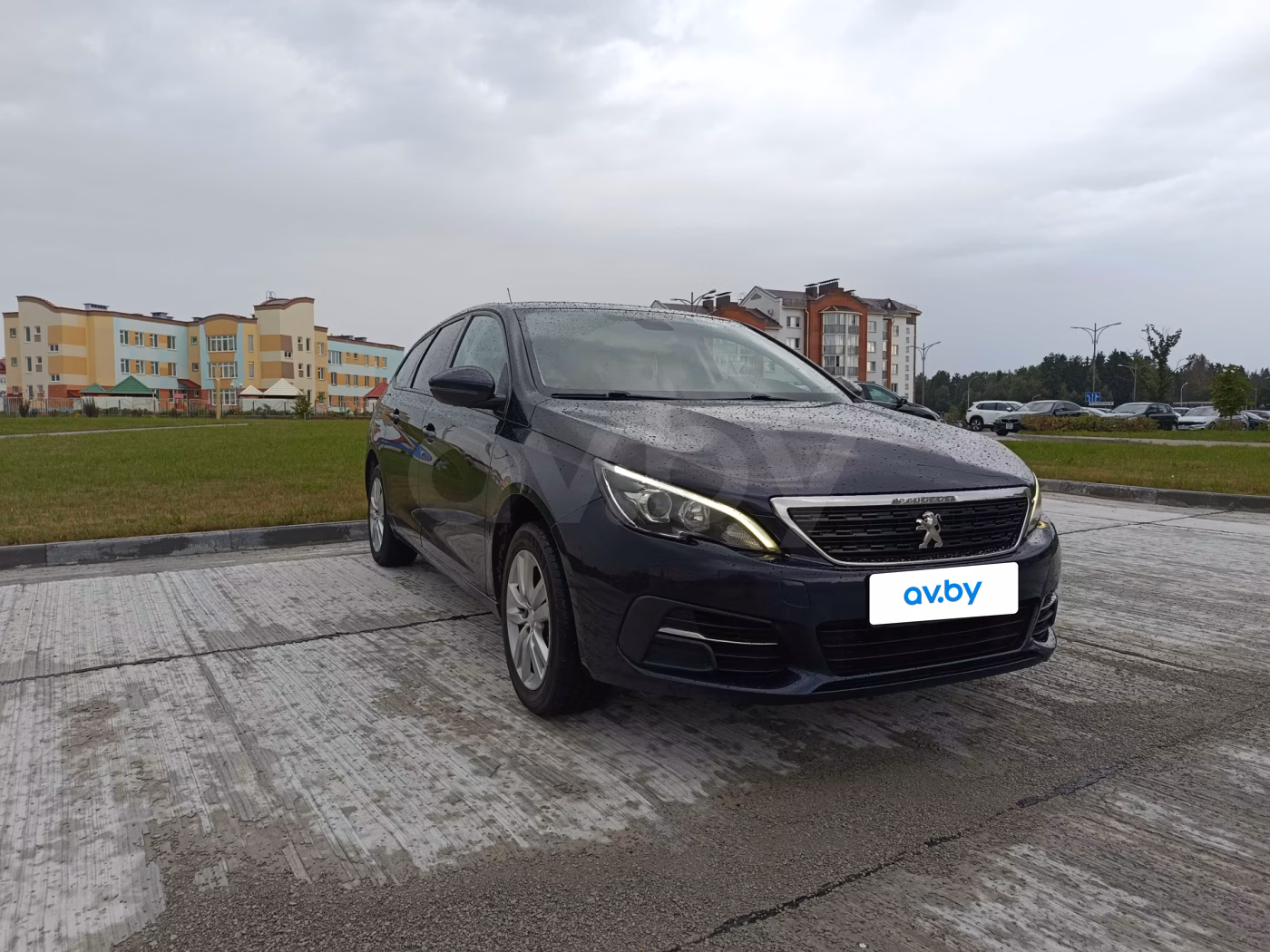 Peugeot 308 фото 2
