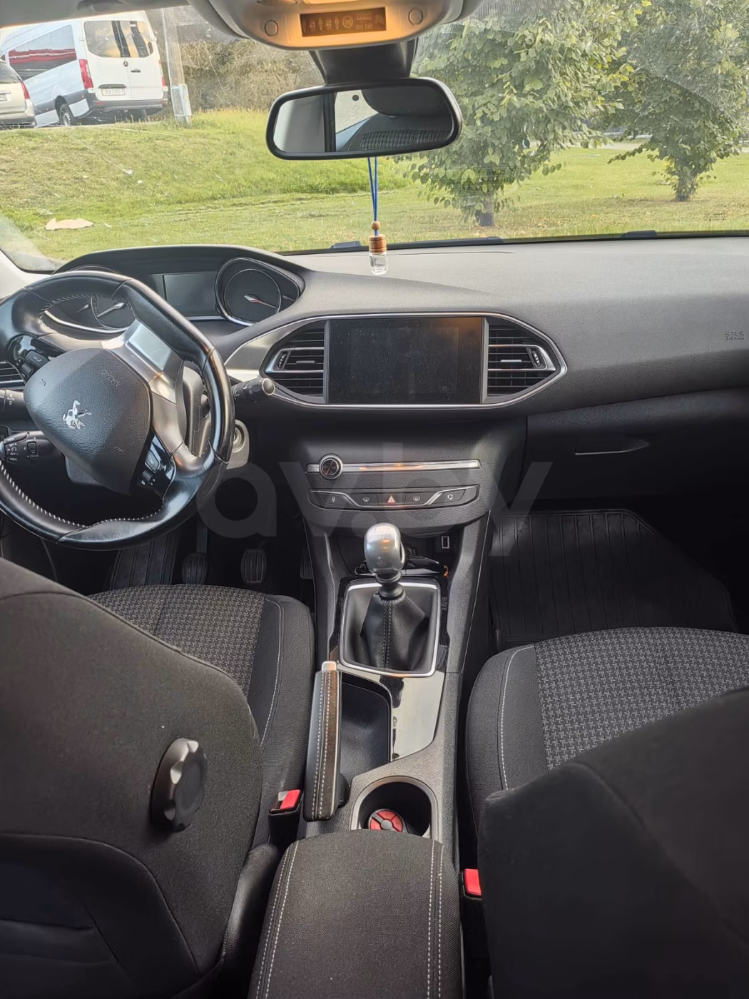 Peugeot 308 фото 8