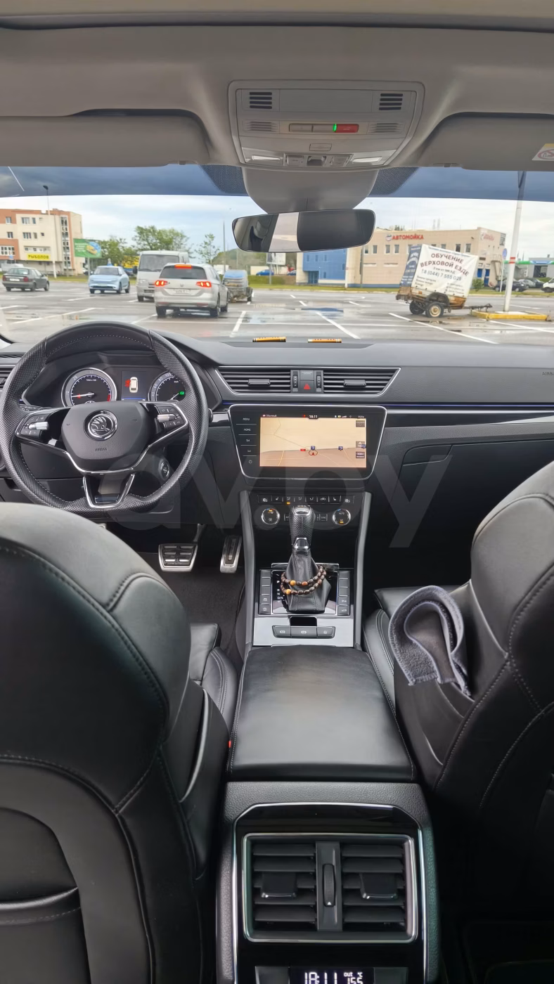 Skoda Superb фото 18
