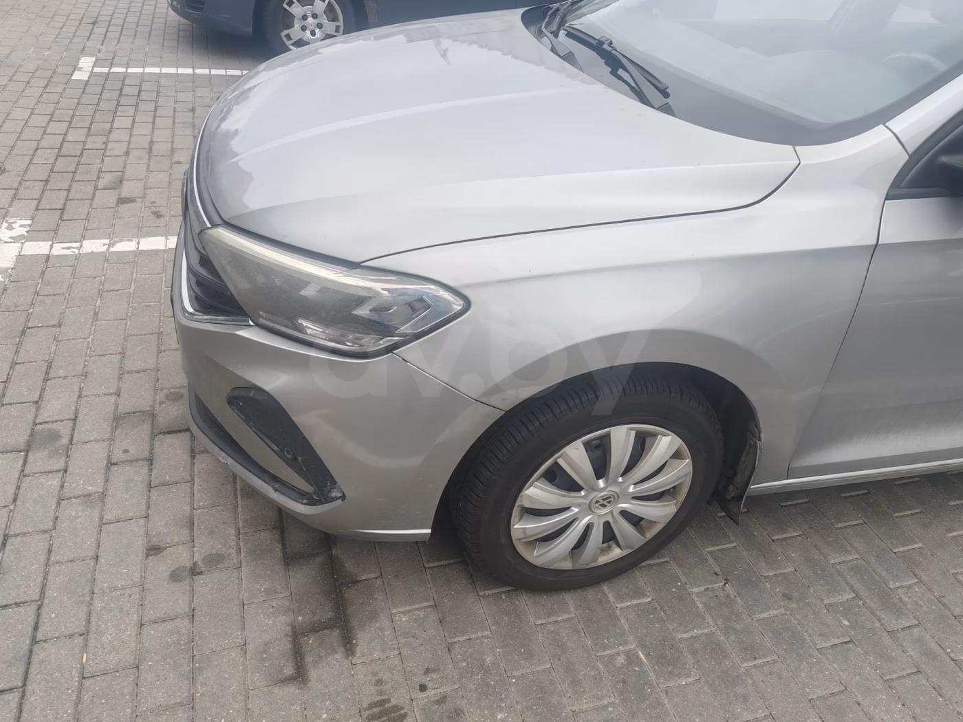Volkswagen Polo Sedan фото 2