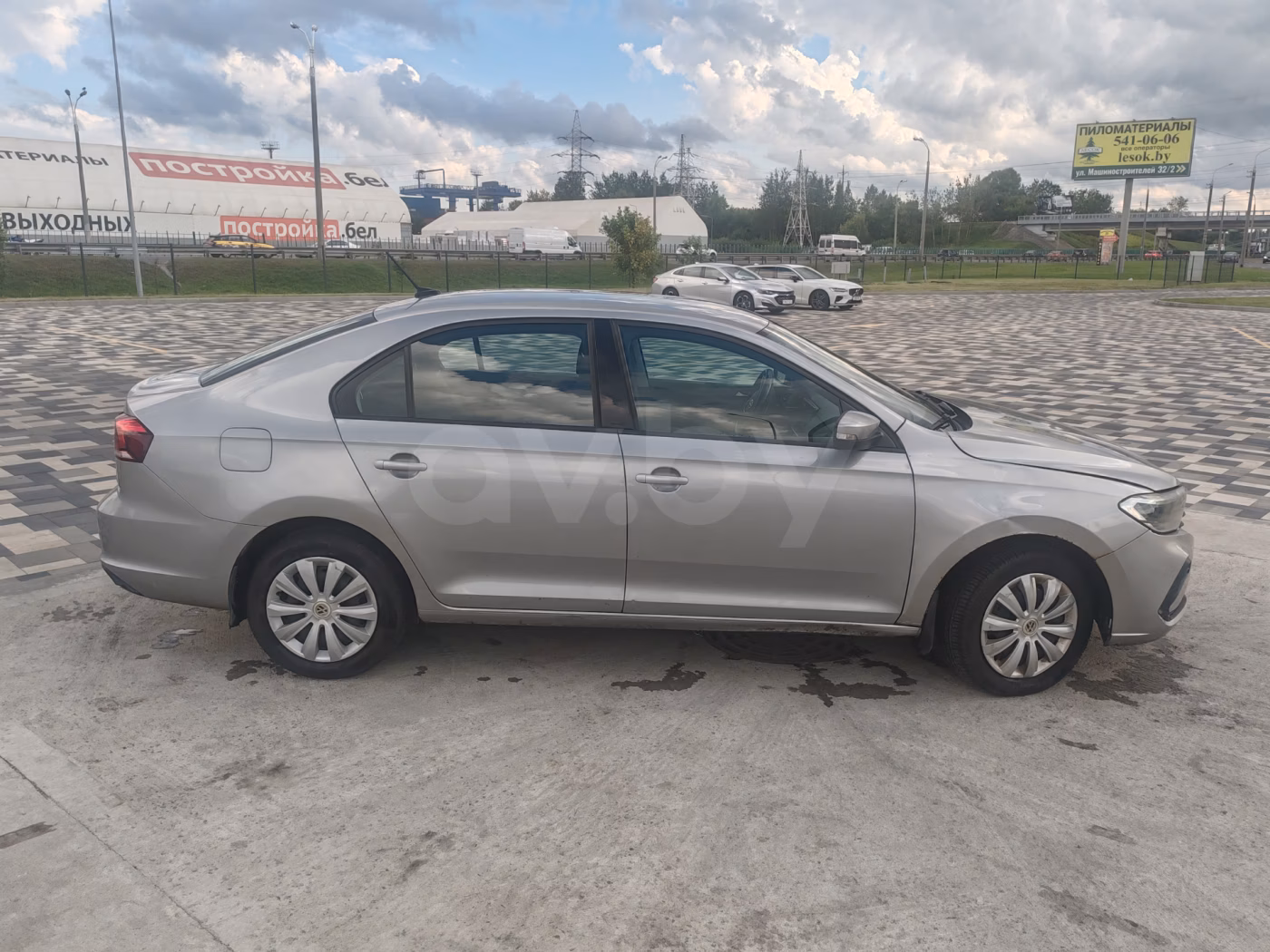 Volkswagen Polo Sedan фото 13