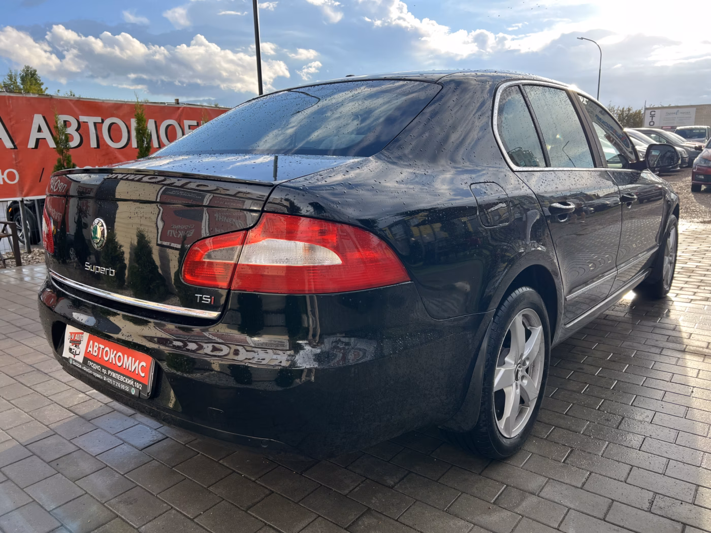 Skoda Superb фото 4