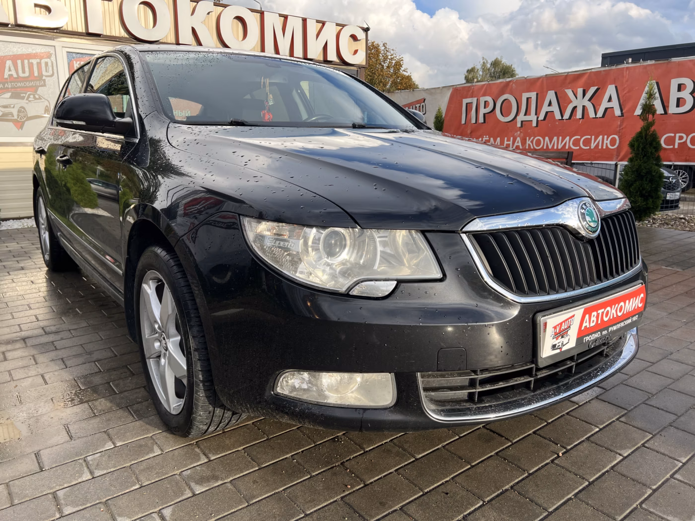 Skoda Superb фото 2
