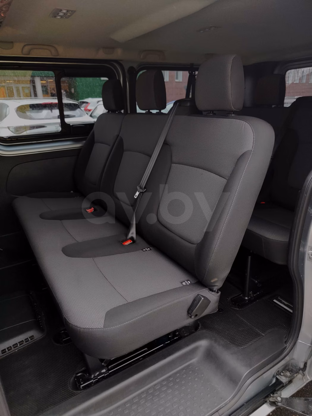 Renault Trafic фото 12