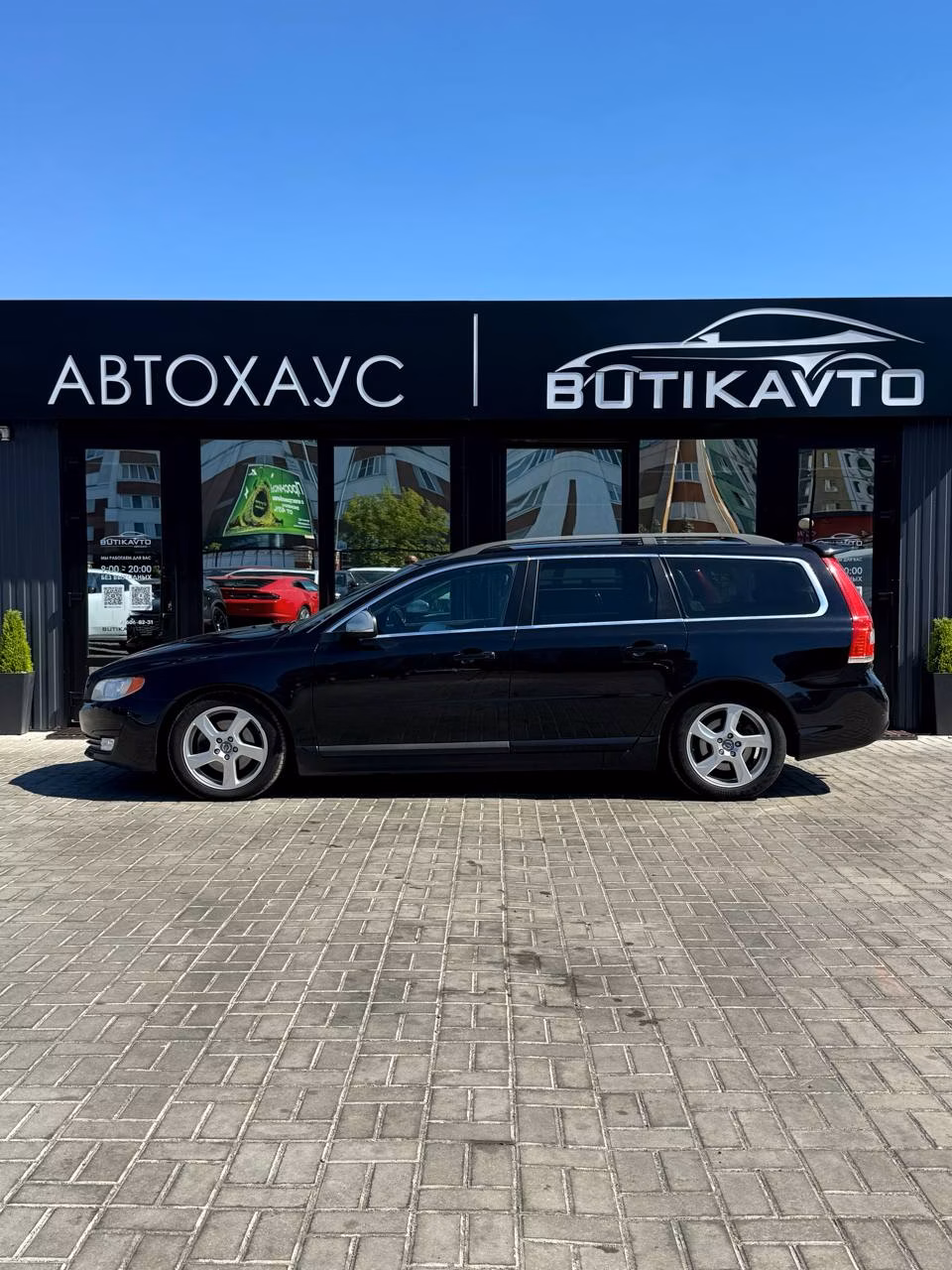 Volvo V70 фото 8