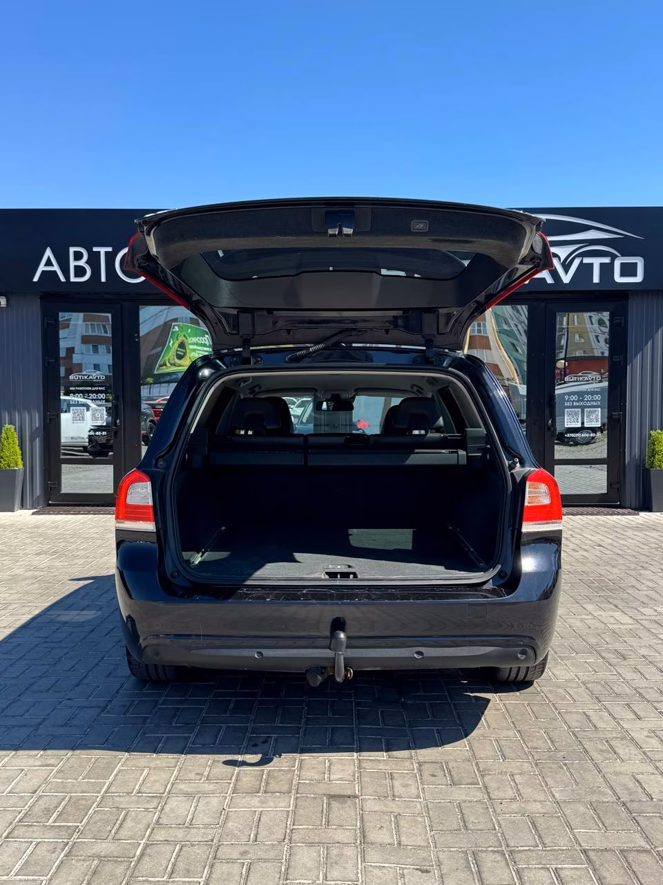Volvo V70 фото 12