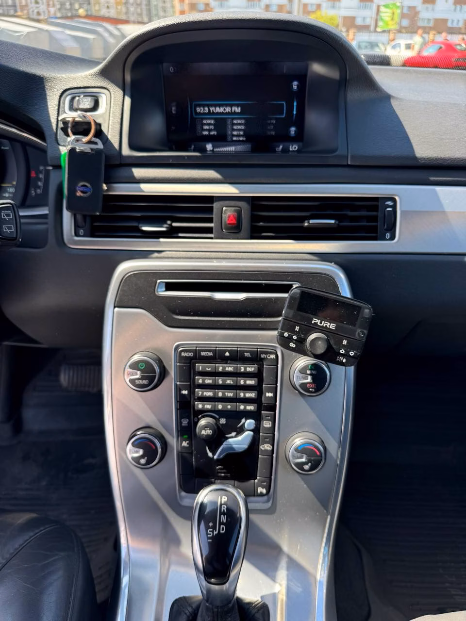 Volvo V70 фото 18