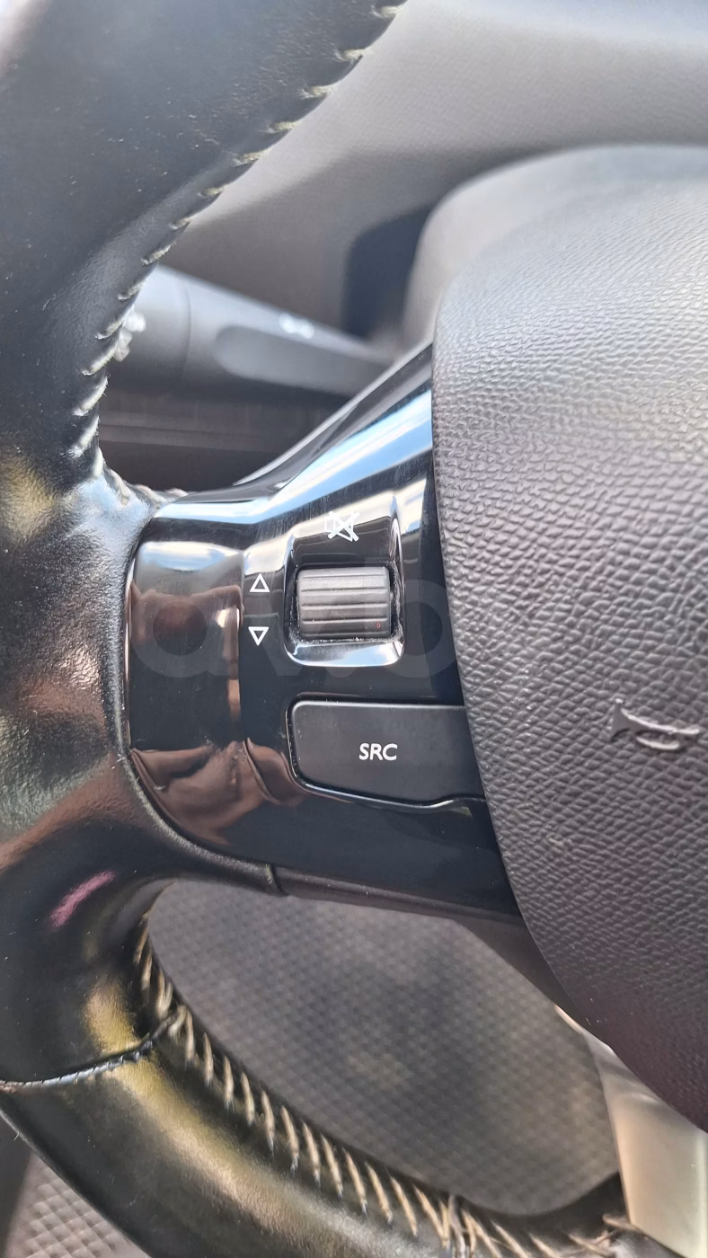 Peugeot 308 фото 17