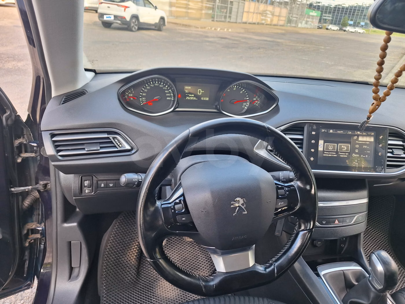 Peugeot 308 фото 21