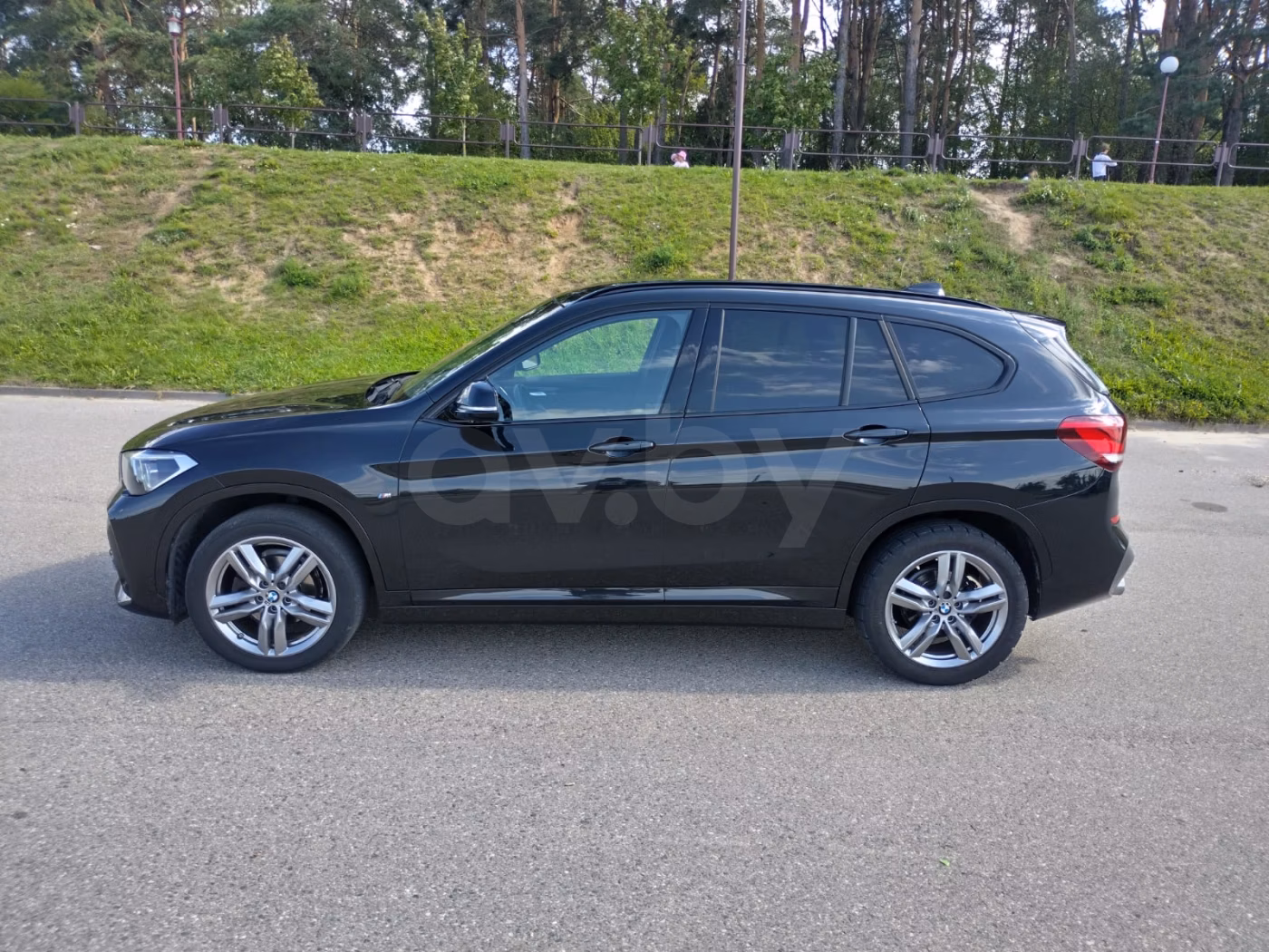 BMW X1 фото 8