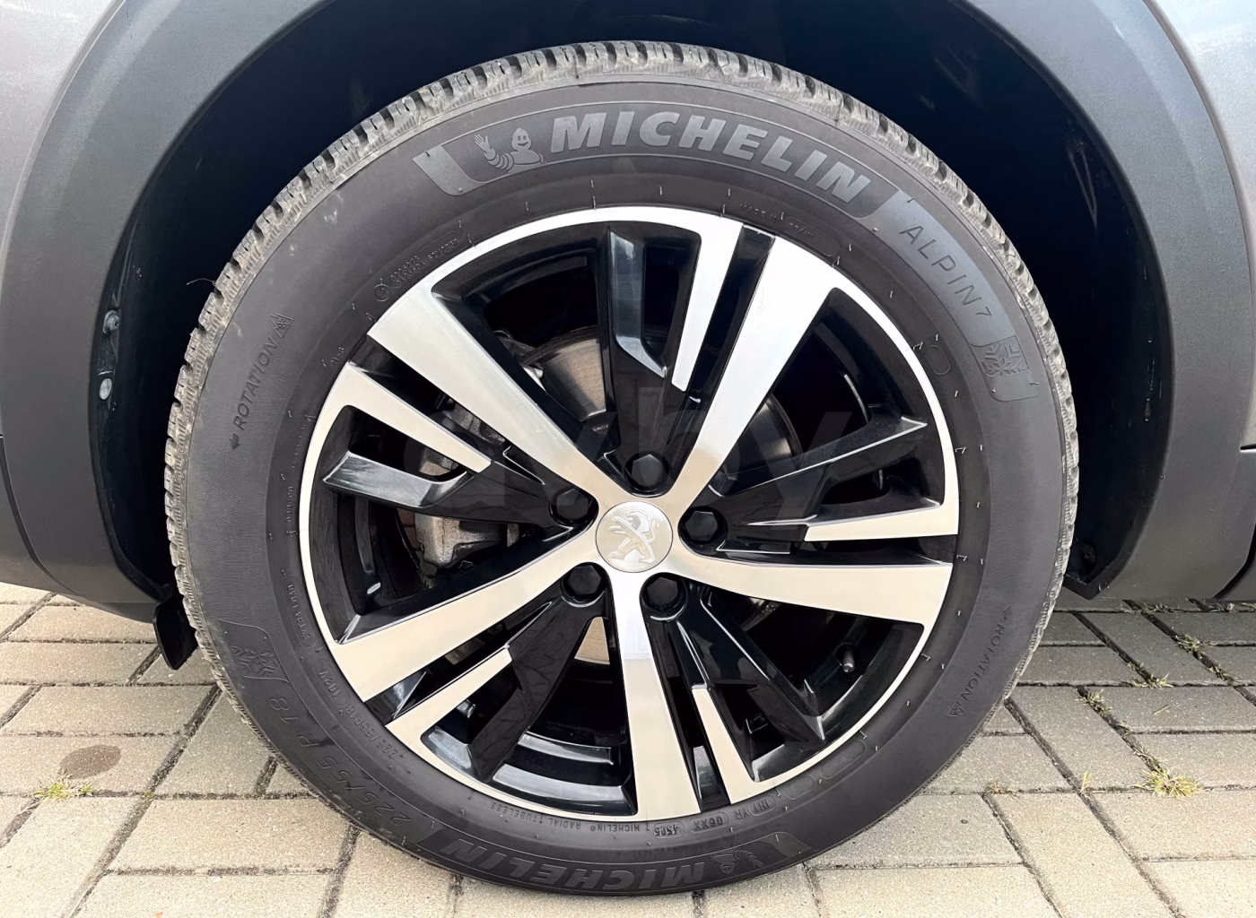 Peugeot 5008 фото 13