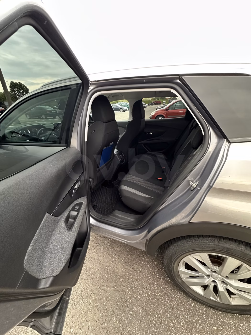 Peugeot 3008 фото 13