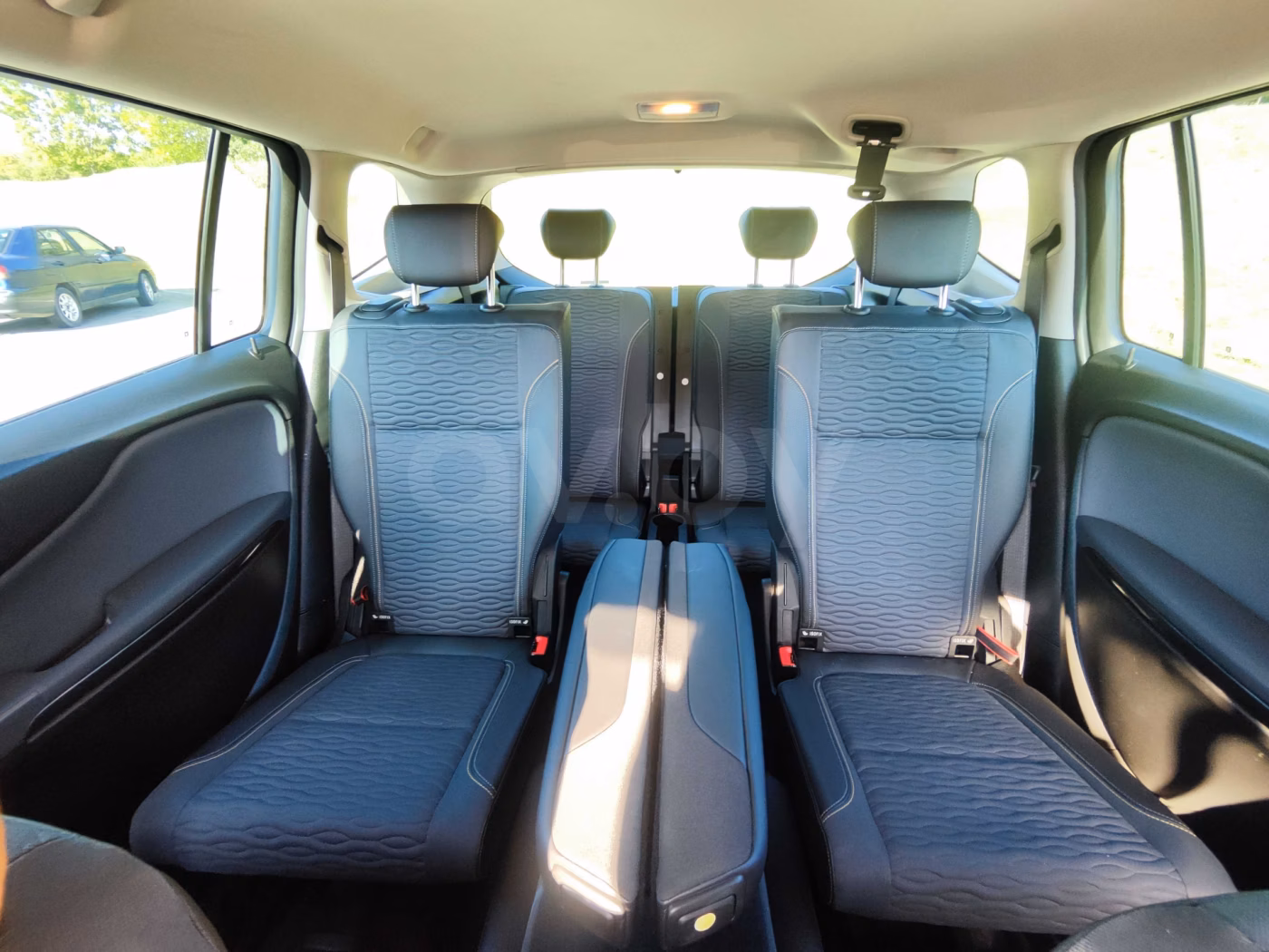 Opel Zafira фото 18