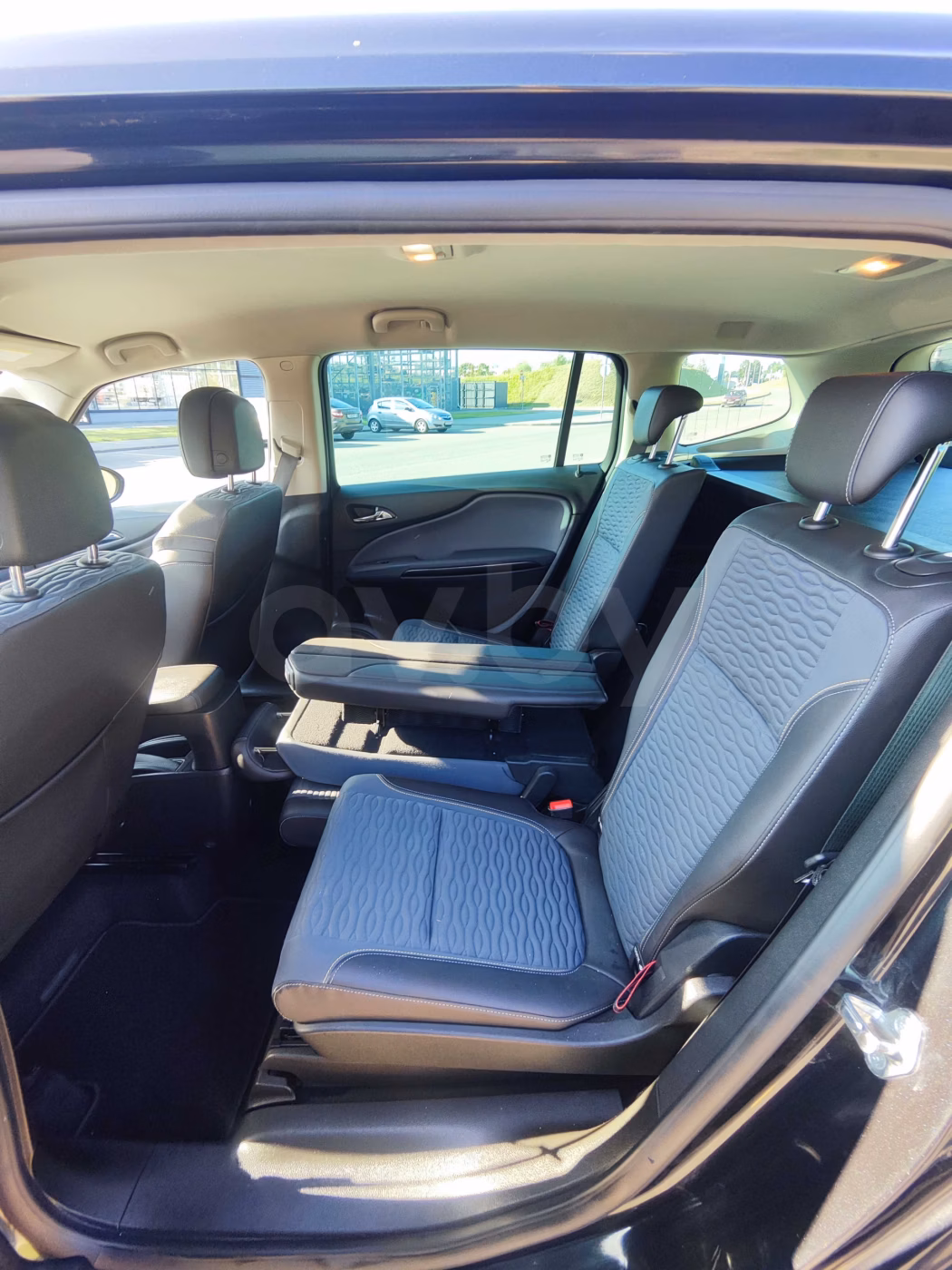 Opel Zafira фото 17