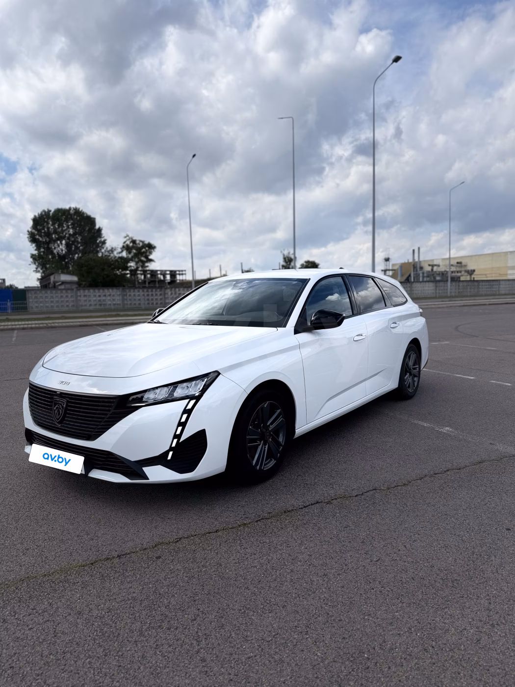 Peugeot 308 фото 6