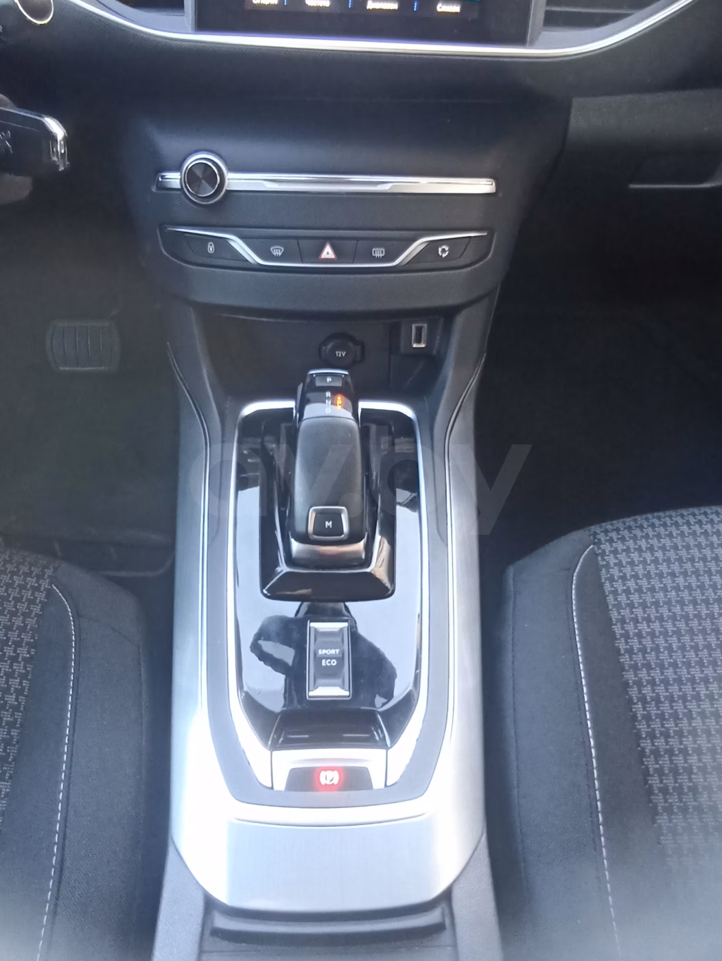 Peugeot 308 фото 12