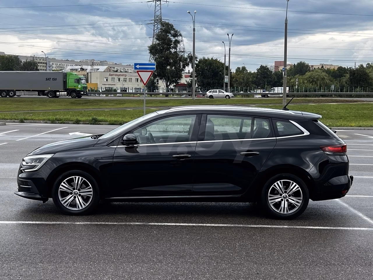 Renault Megane фото 8