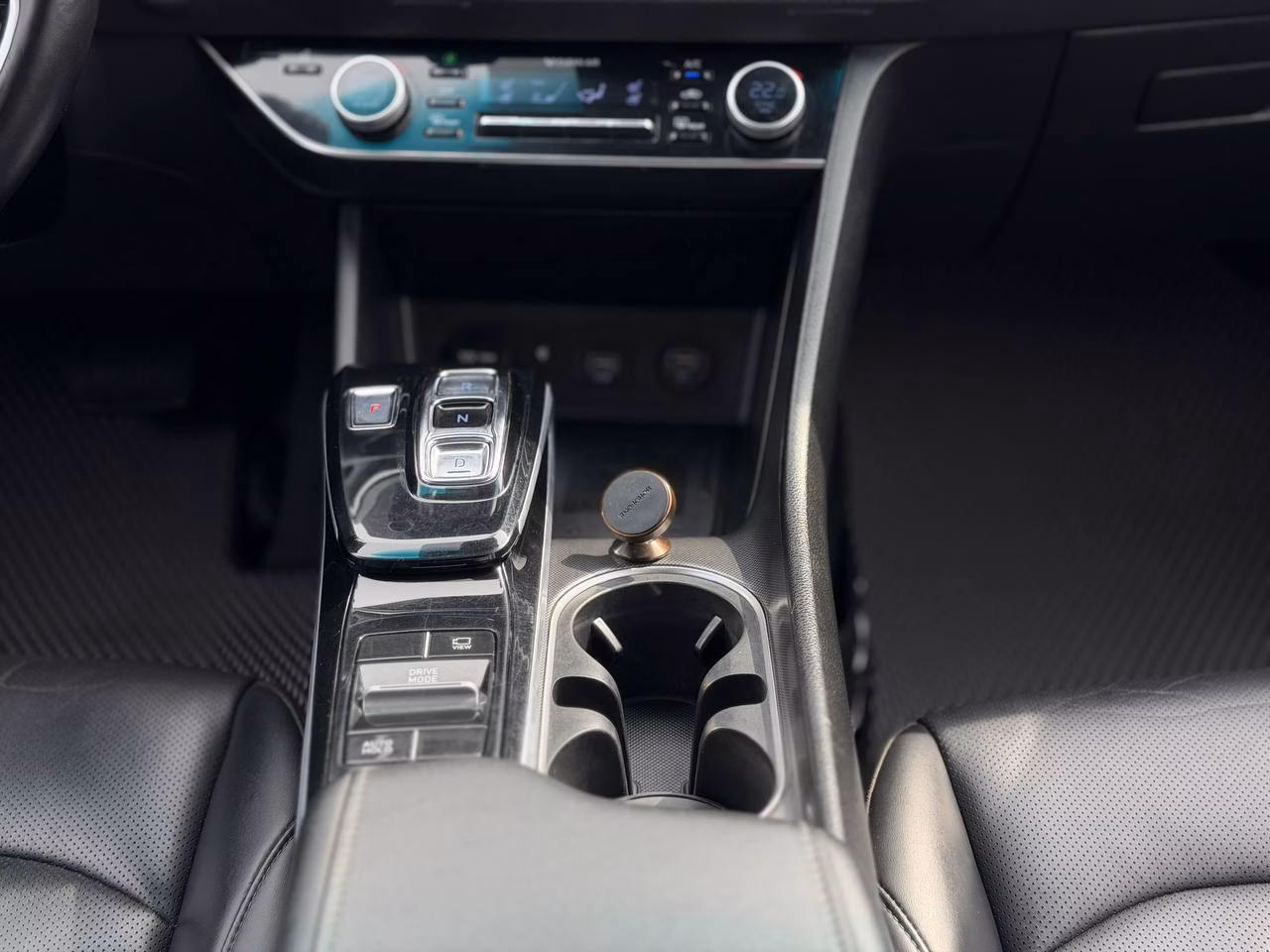 Hyundai Sonata фото 11