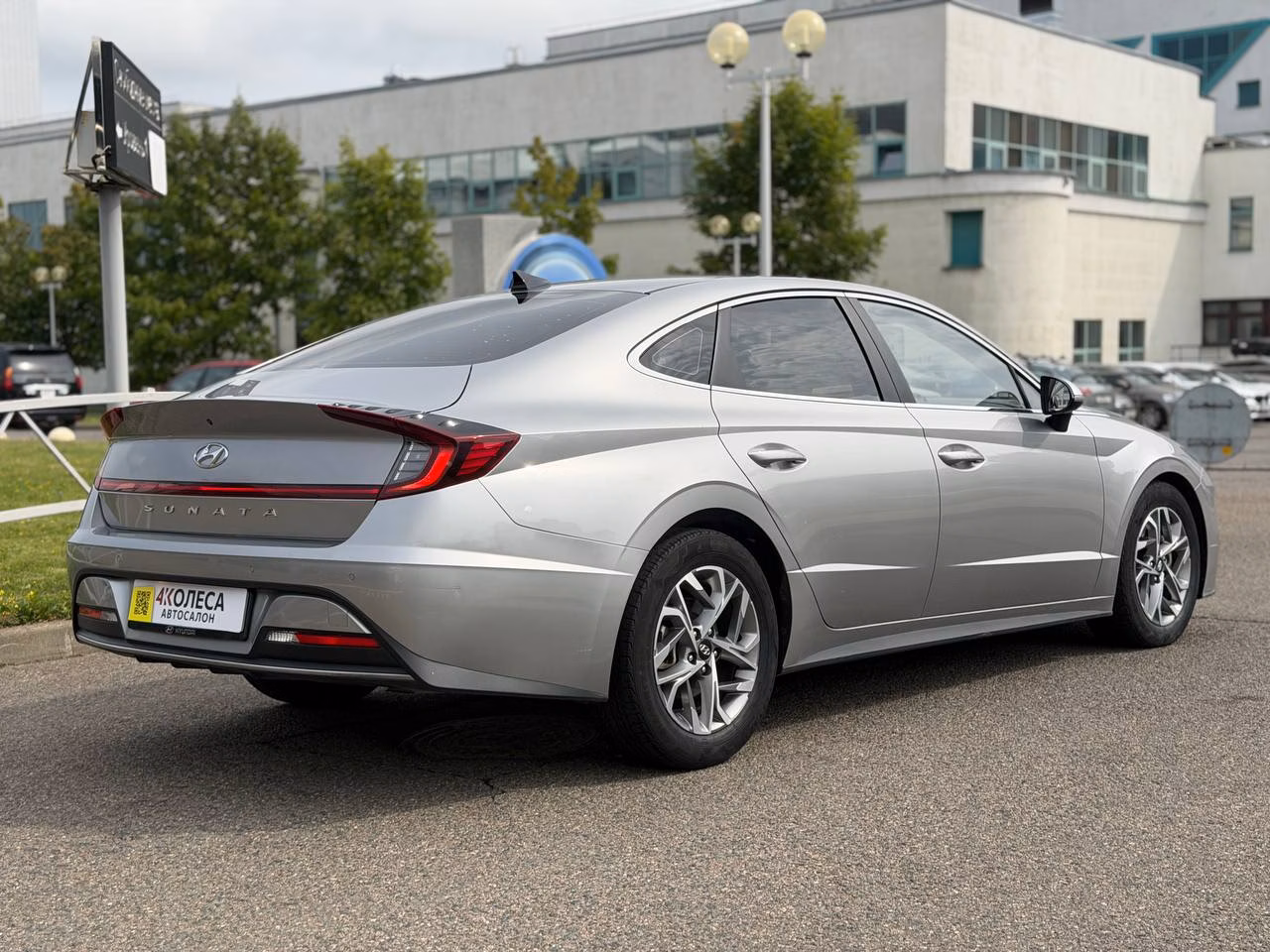 Hyundai Sonata фото 4