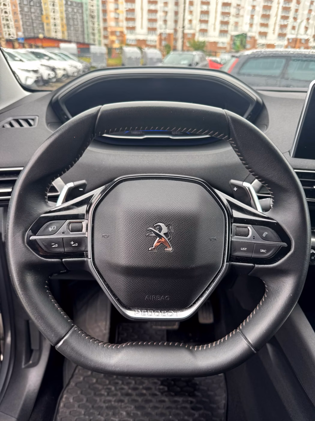 Peugeot 3008 фото 16