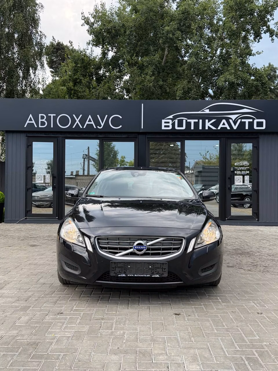 Volvo S60 фото 2