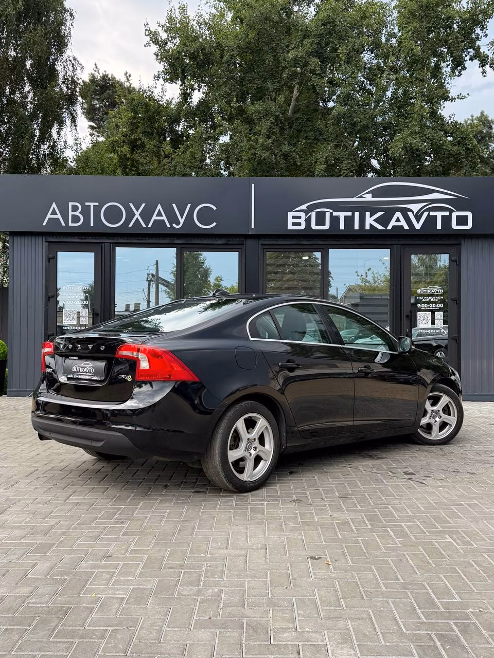 Volvo S60 фото 7
