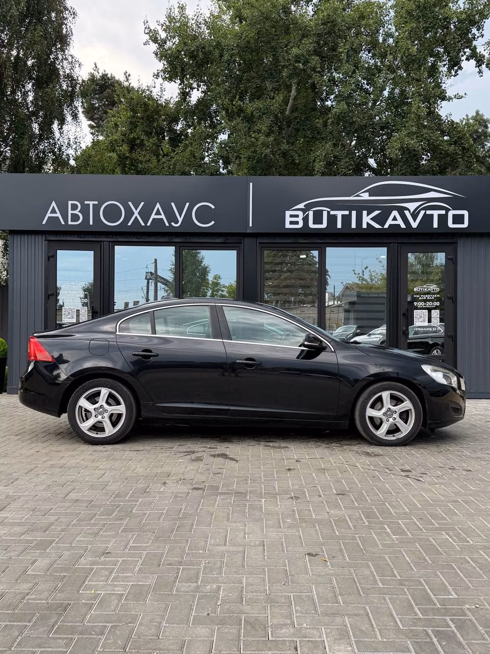 Volvo S60 фото 8
