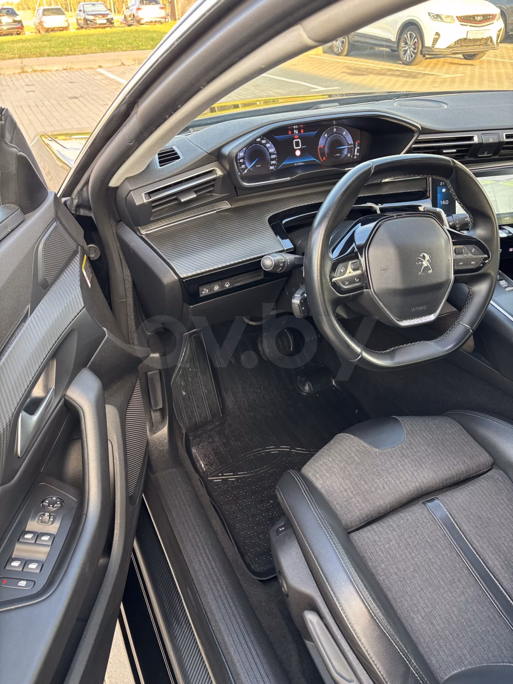 Peugeot 508 фото 12
