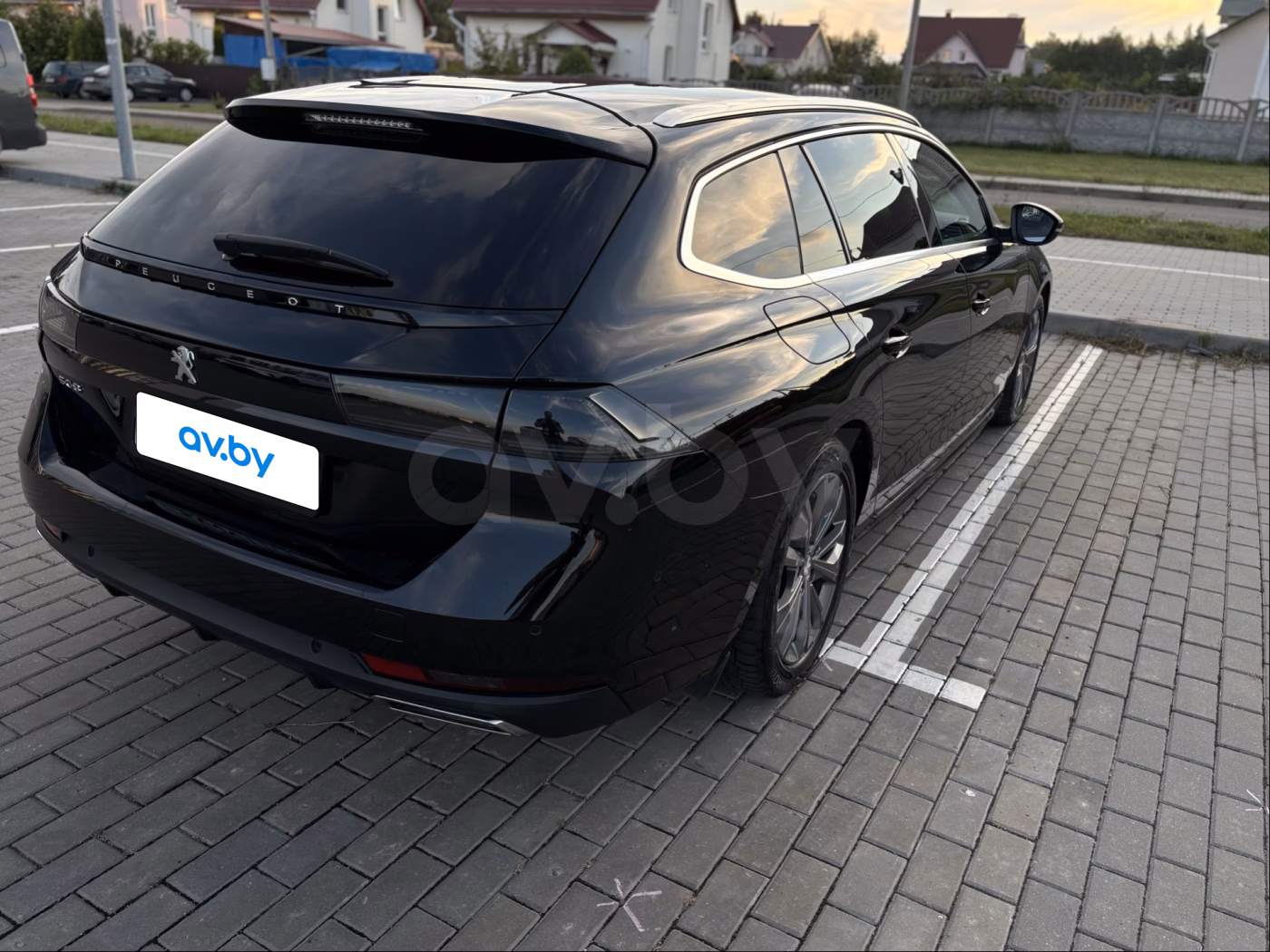 Peugeot 508 фото 9