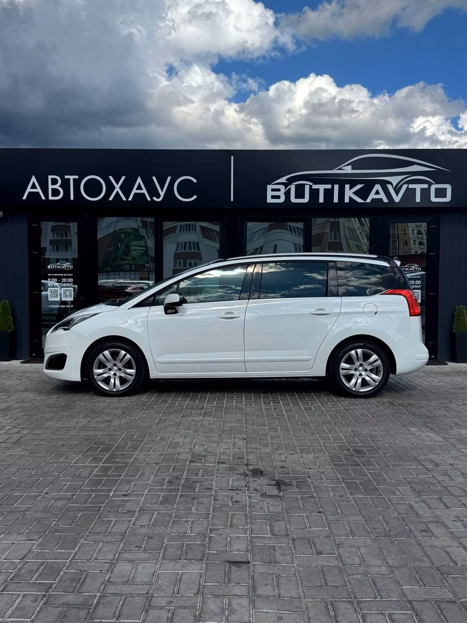Peugeot 5008 фото 8