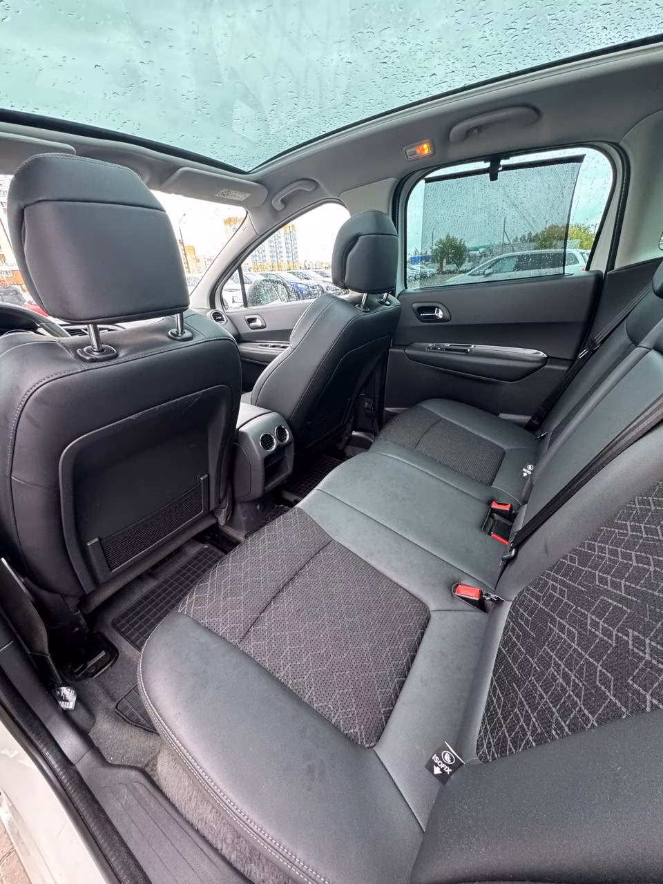 Peugeot 3008 фото 11
