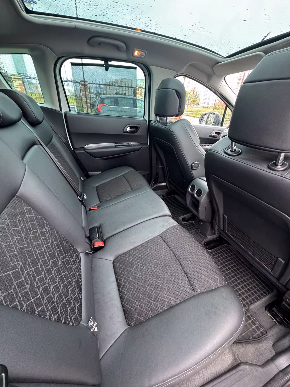 Peugeot 3008 фото 14