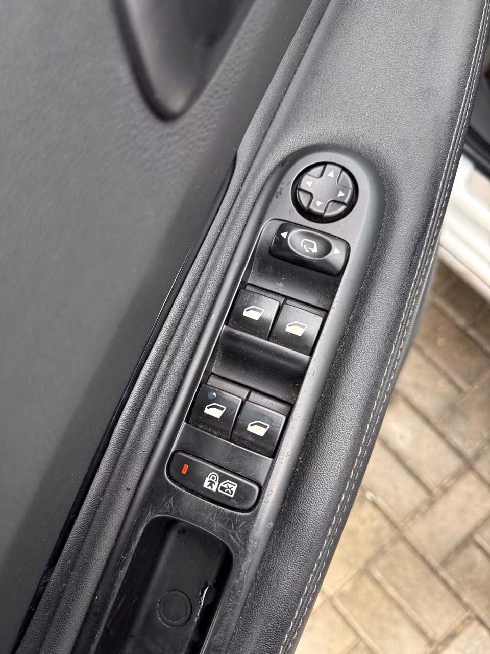 Peugeot 3008 фото 21