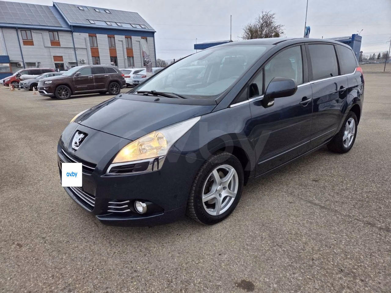 Peugeot 5008