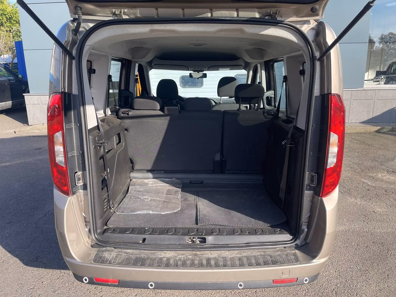 Fiat Doblo фото 18