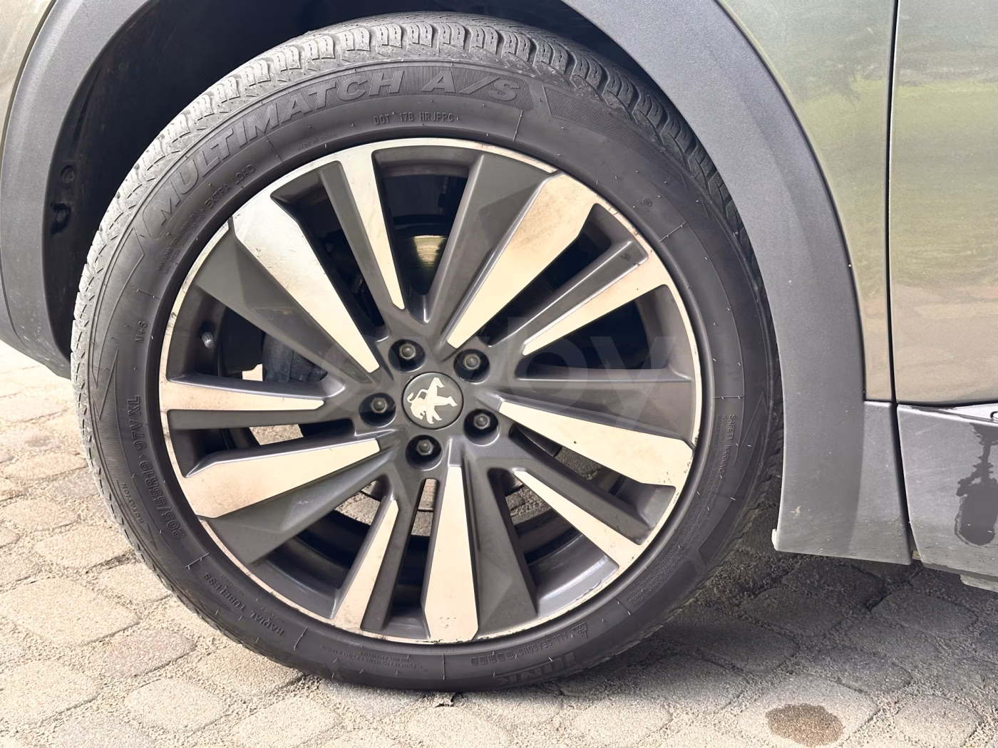 Peugeot 5008 фото 4