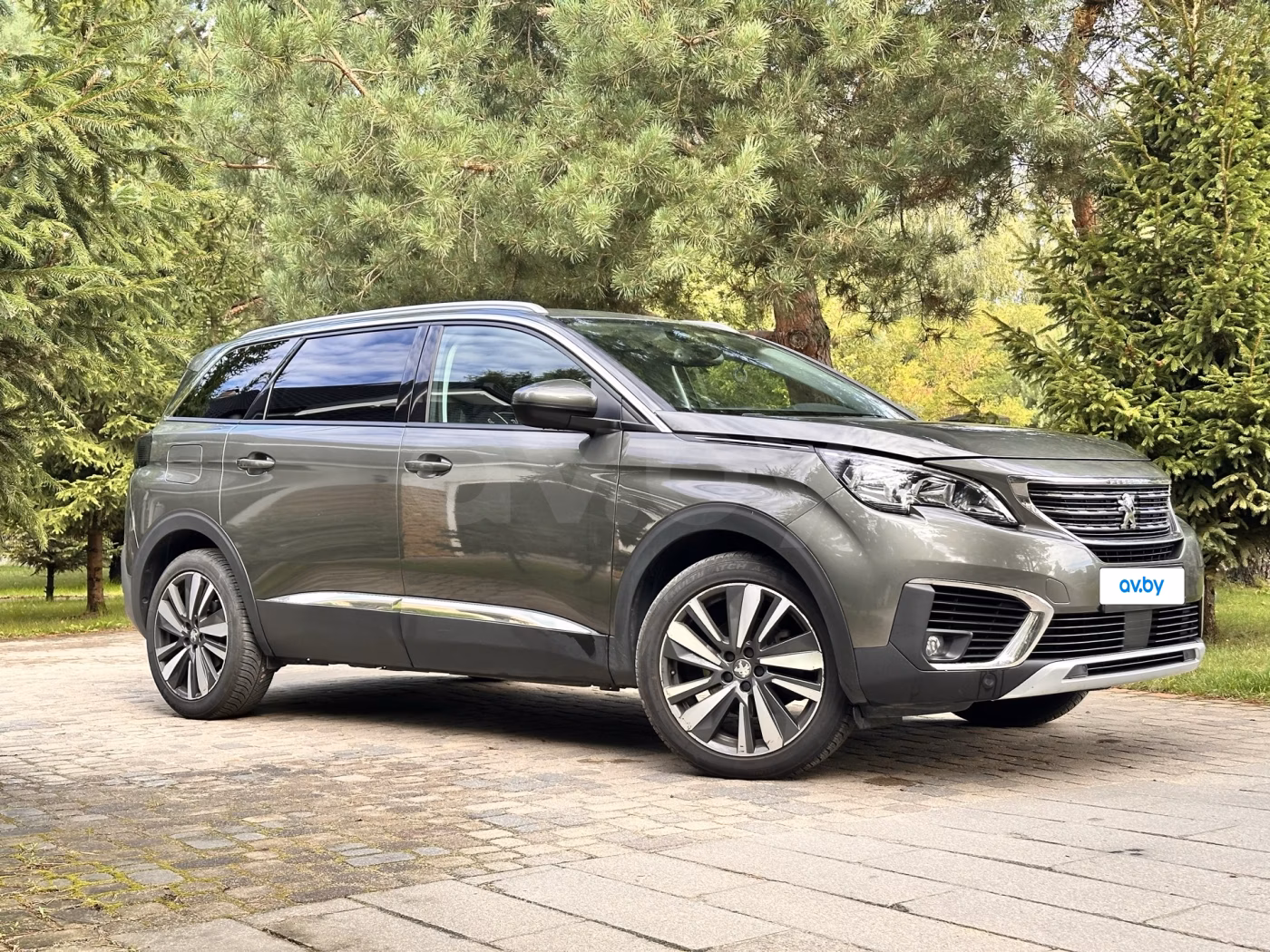 Peugeot 5008 фото 9