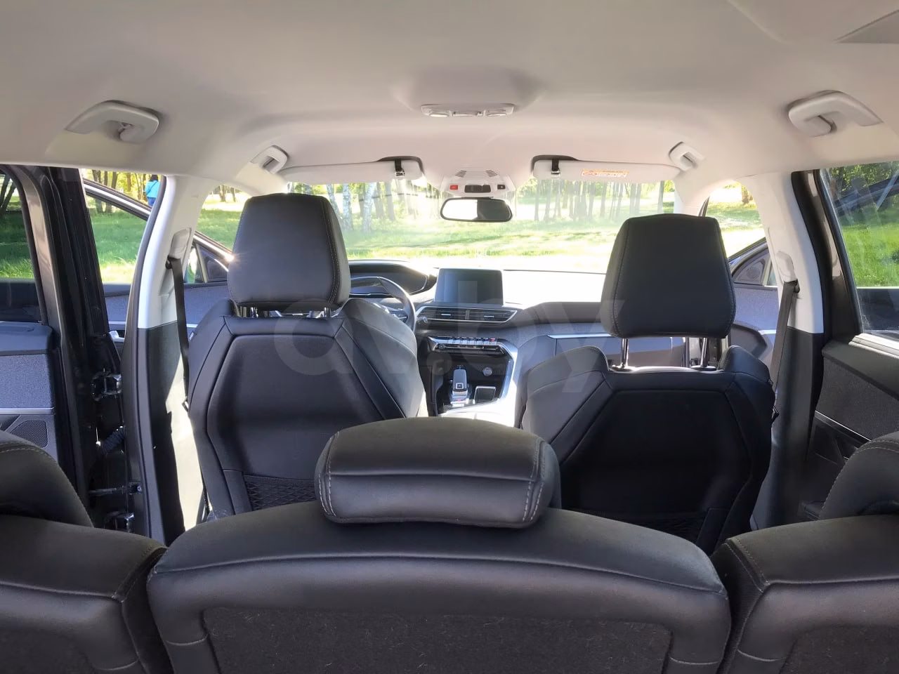 Peugeot 5008 фото 12