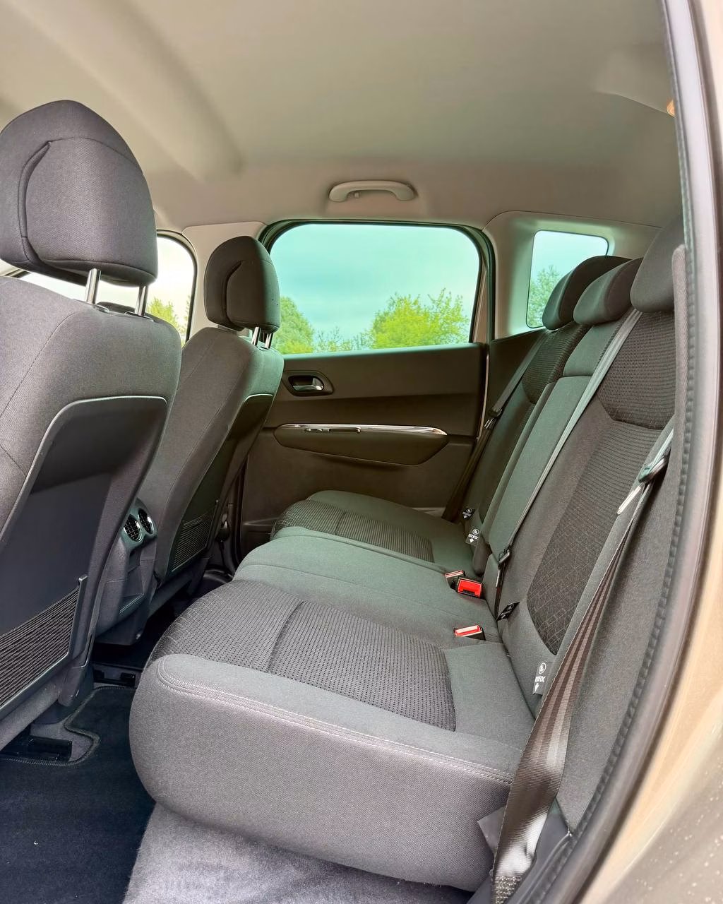 Peugeot 3008 фото 12