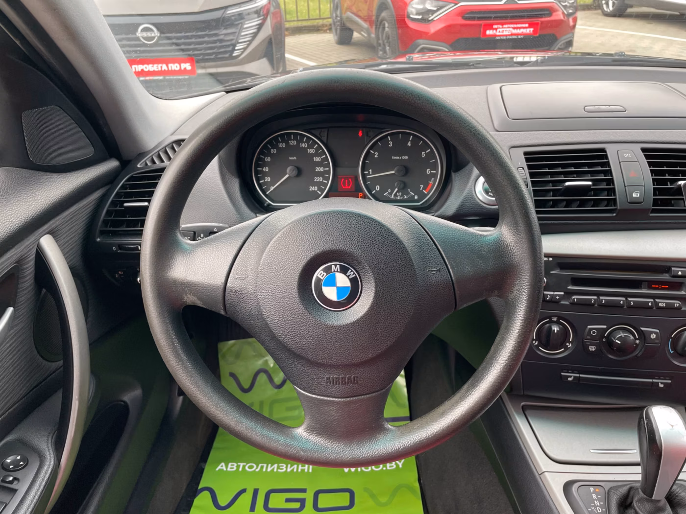 BMW 1 серия фото 2