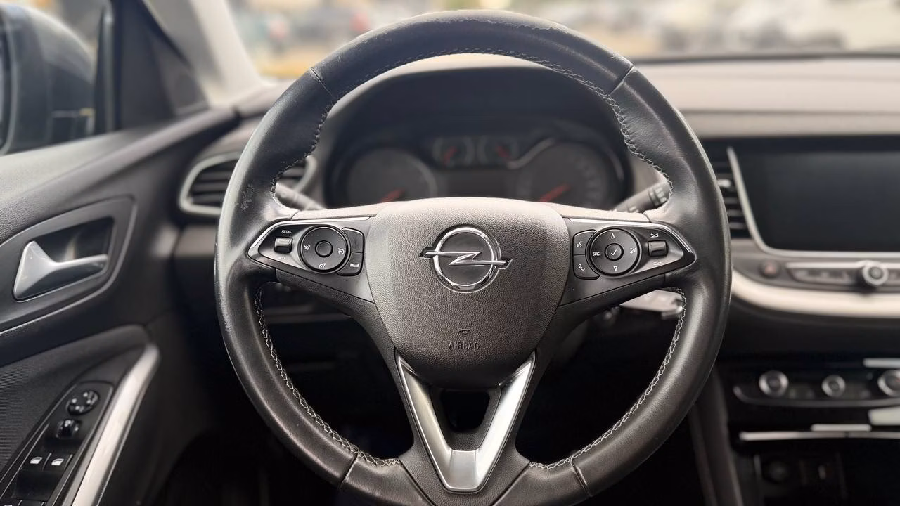 Opel Grandland X фото 12