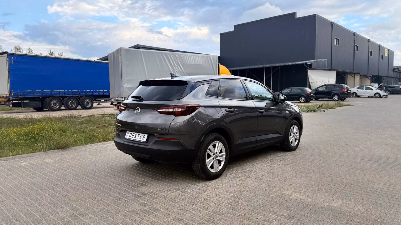 Opel Grandland X фото 7