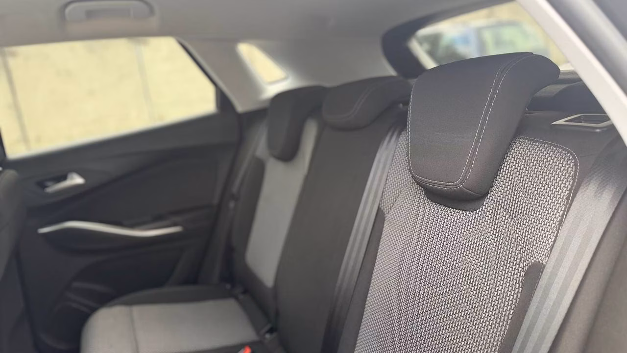 Opel Grandland X фото 15