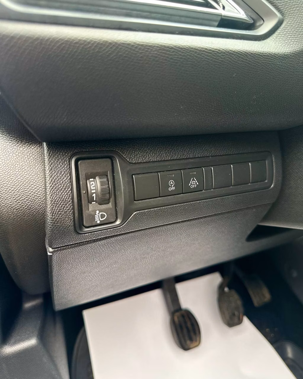 Peugeot 308 фото 15