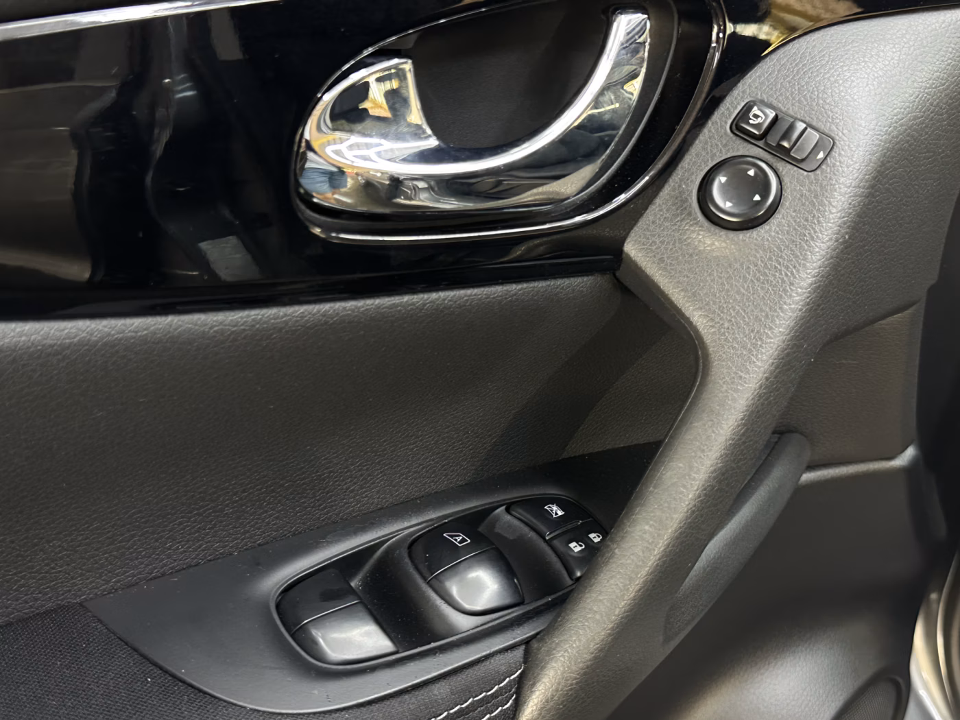 Nissan Qashqai фото 18