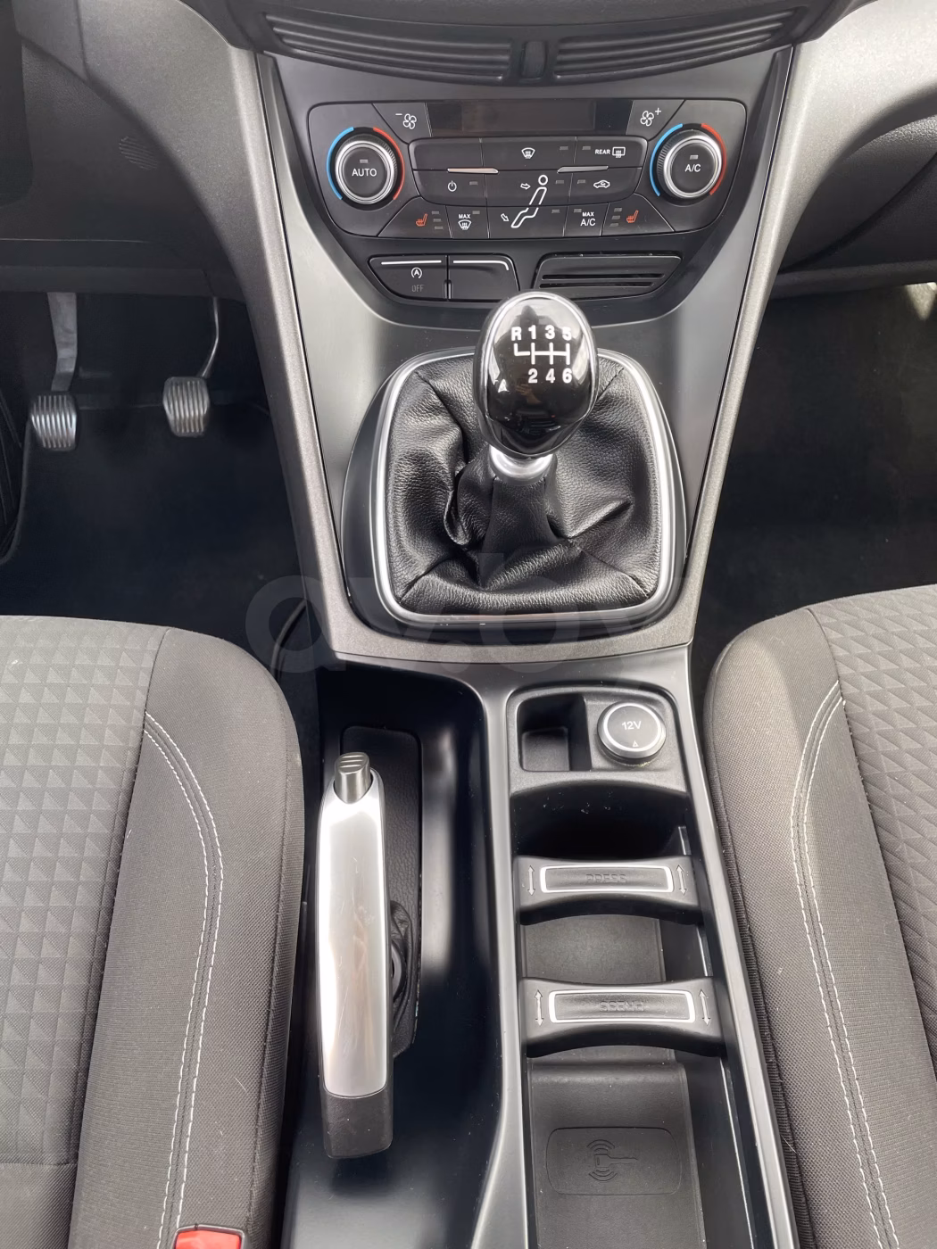 Ford C-MAX фото 21