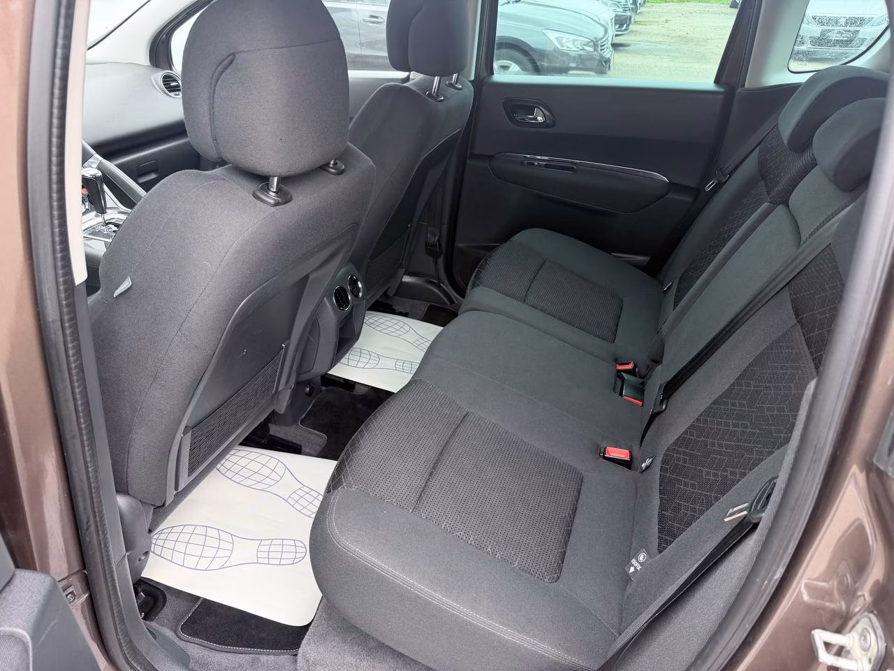 Peugeot 3008 фото 12