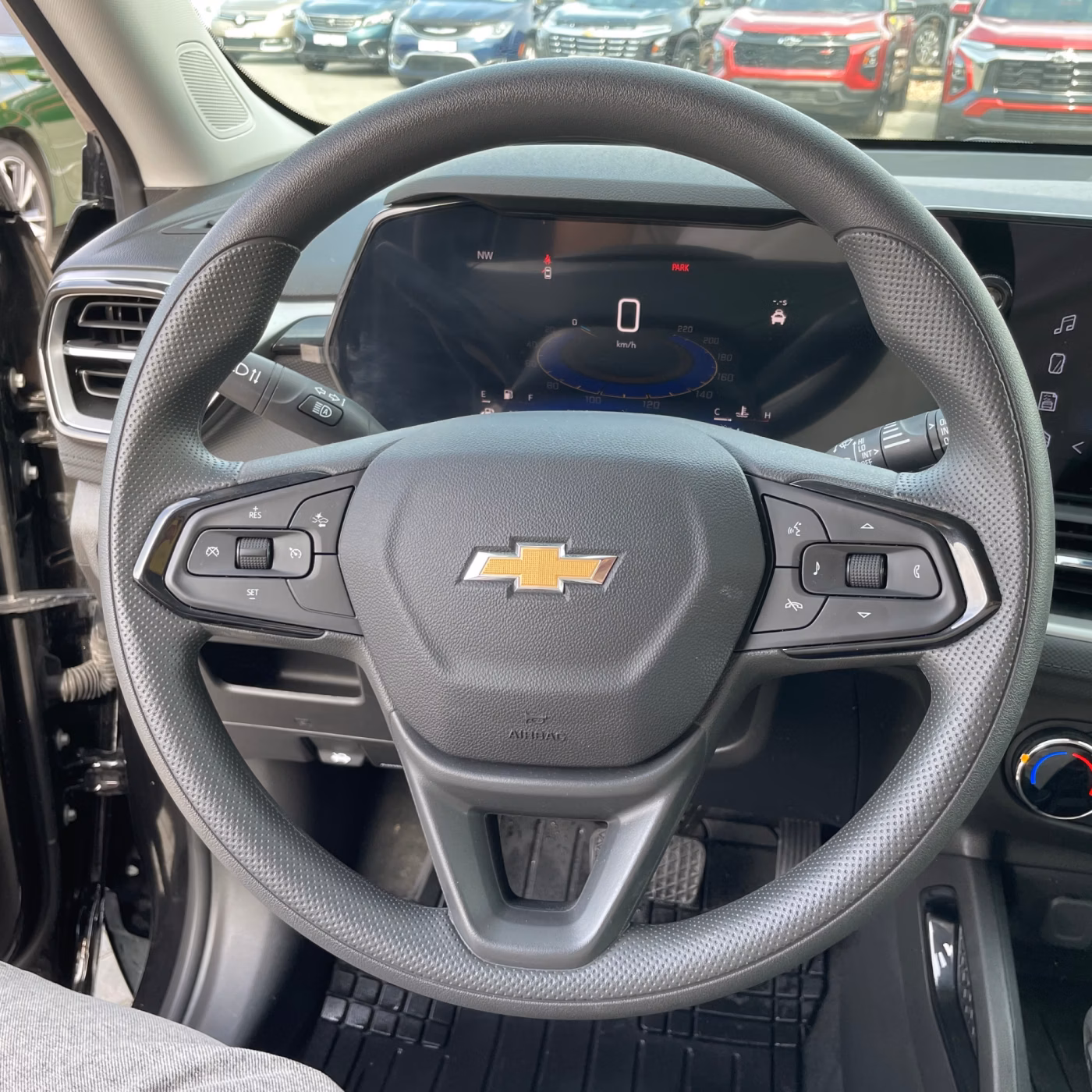Chevrolet TrailBlazer фото 16